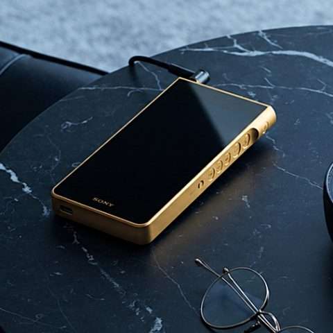 Sony’s S-Master HX digital amplifier is designed for powerful, detailed sound.